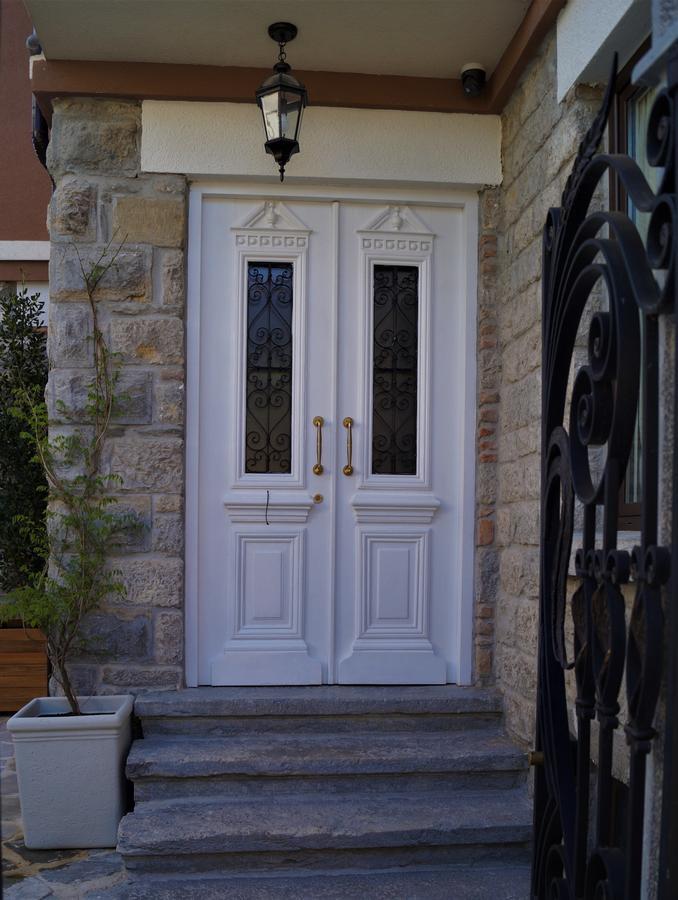 Vila Trebicka Korce Exterior foto